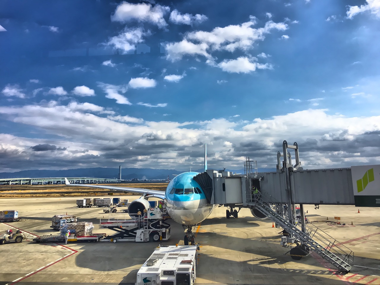 全球航空業(yè)新變革，最新航班政策的影響與解析