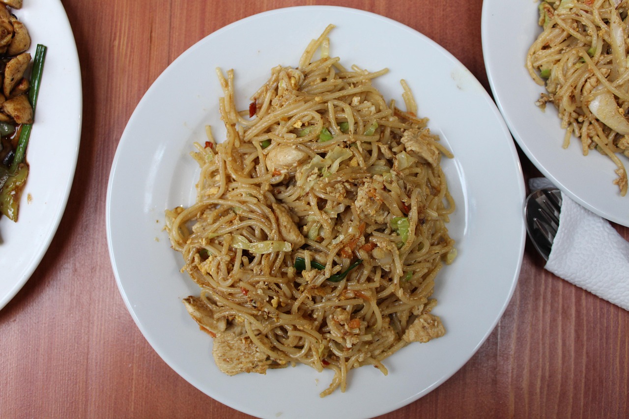 探索傳統(tǒng)美食新境界，最新面條吃法大揭秘