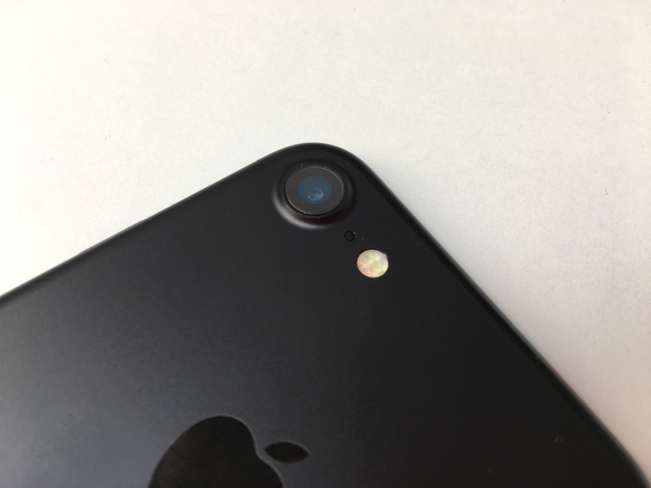 蘋果最新款iPhone 12配置深度解析與解析報(bào)告