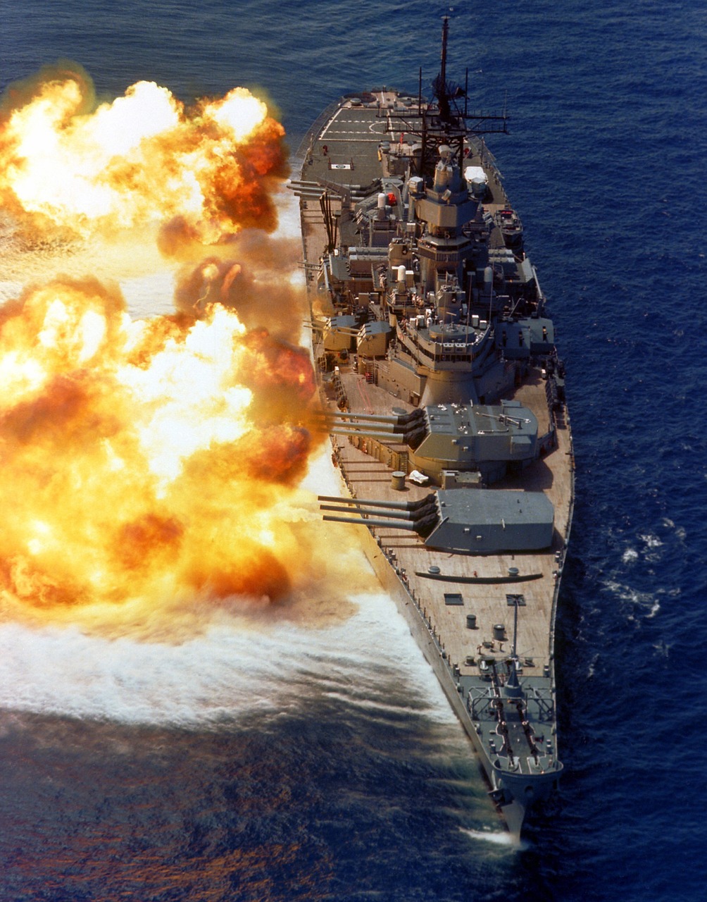 中國(guó)軍艦最新動(dòng)態(tài)，現(xiàn)代化海洋強(qiáng)國(guó)之路的堅(jiān)定步伐