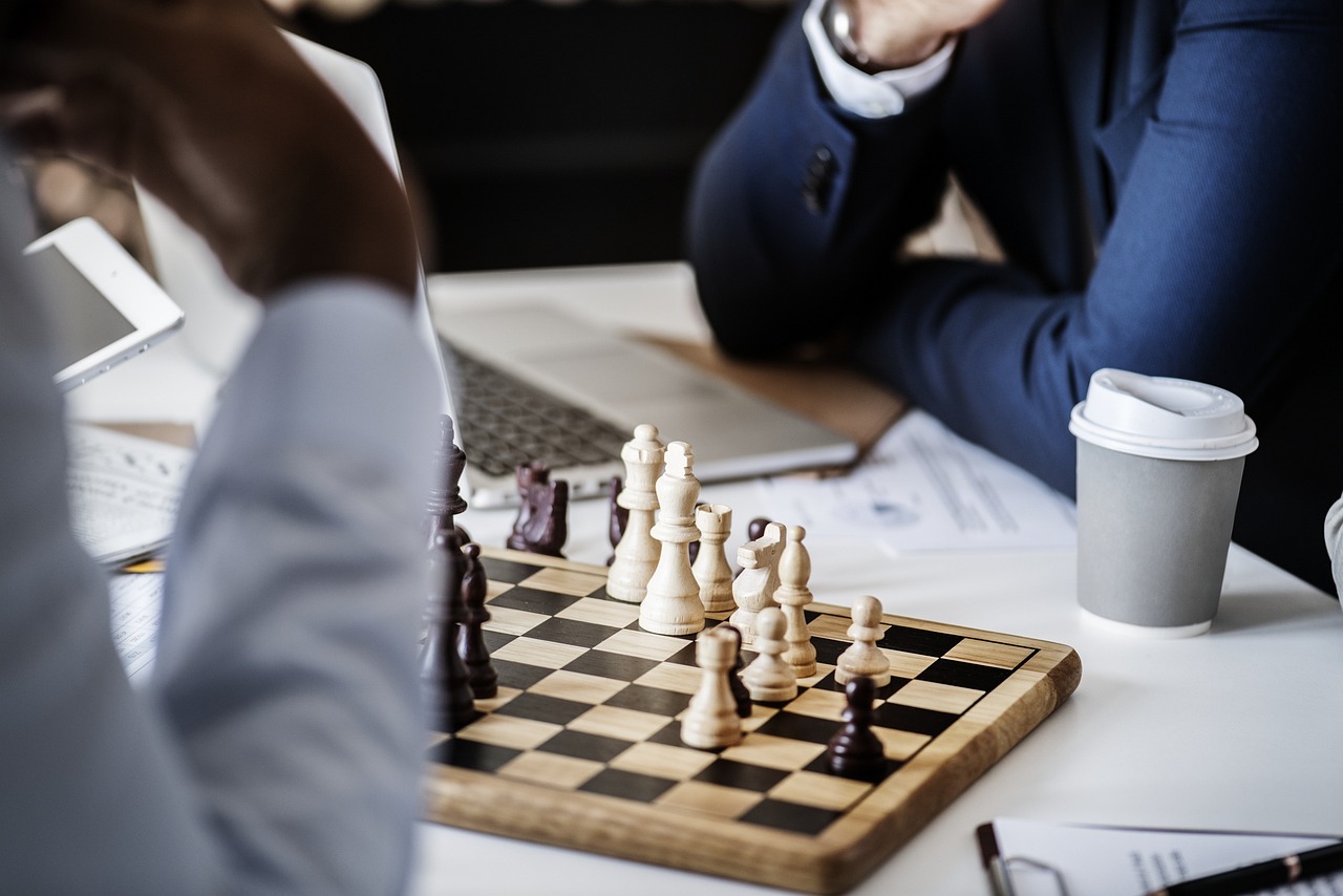 自走棋最新戰(zhàn)術探索，未知策略與玩法創(chuàng)新揭秘