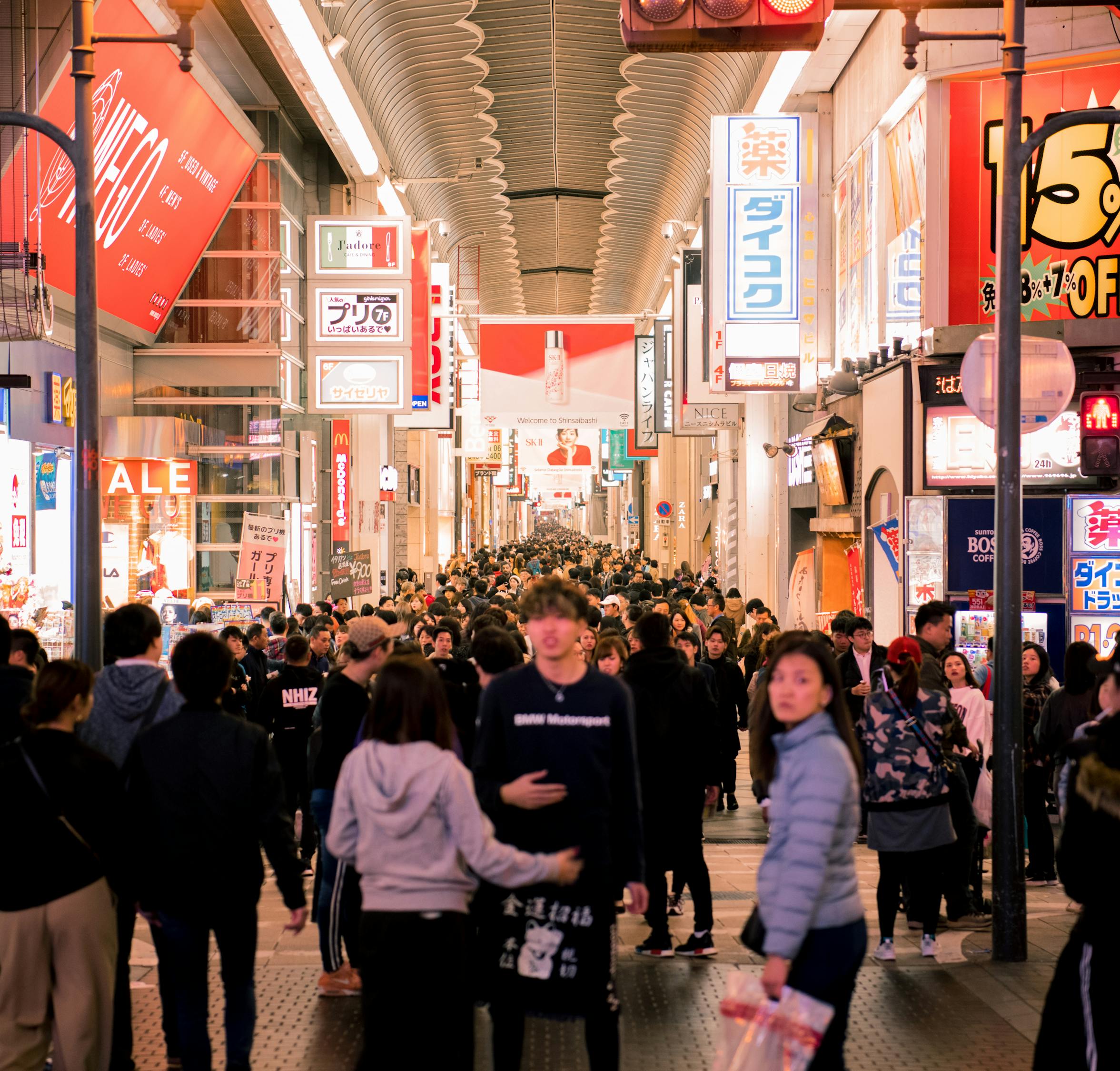 青島加油，最新視頻展現(xiàn)城市活力與不屈精神